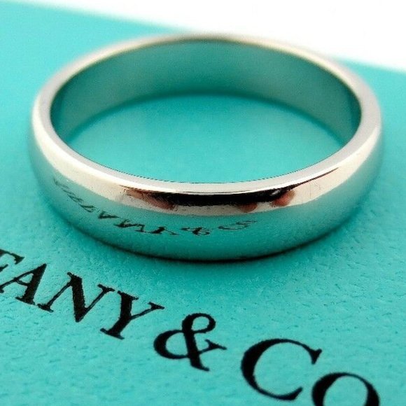 Lucida Platinum 4.5mm Wedding Engagement Eternity